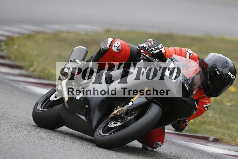 /37 09.08.2026  Pluess Motosport ADR/Freies Fahren/41